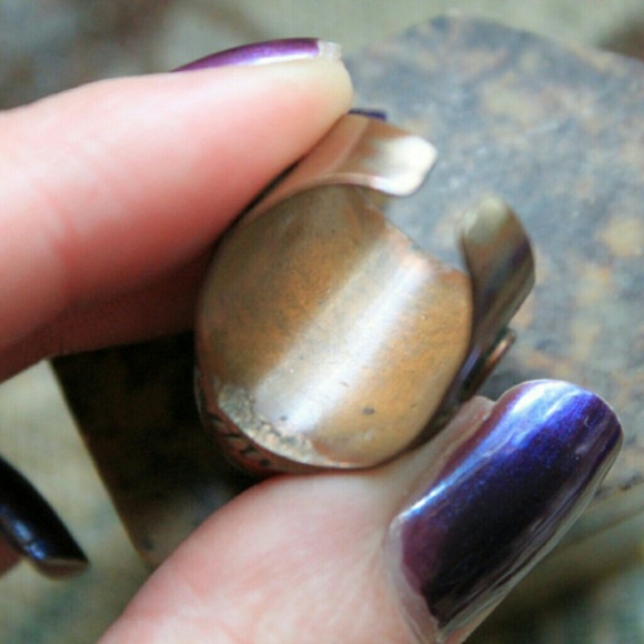 Boho Green Jasper Adj Cocktail Ring - Picture 4 of 5